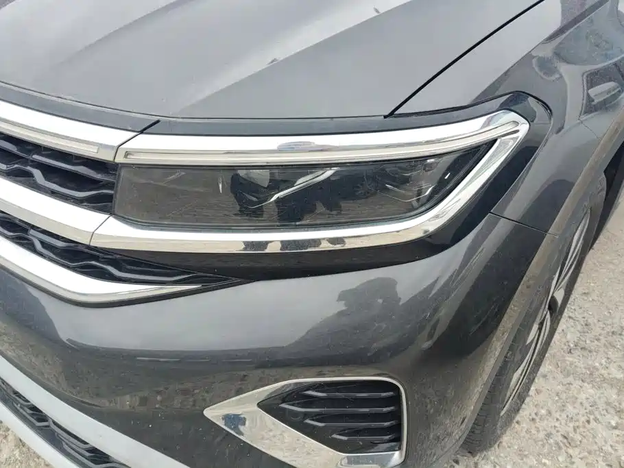 Volkswagen Talagon — миниатюра 5