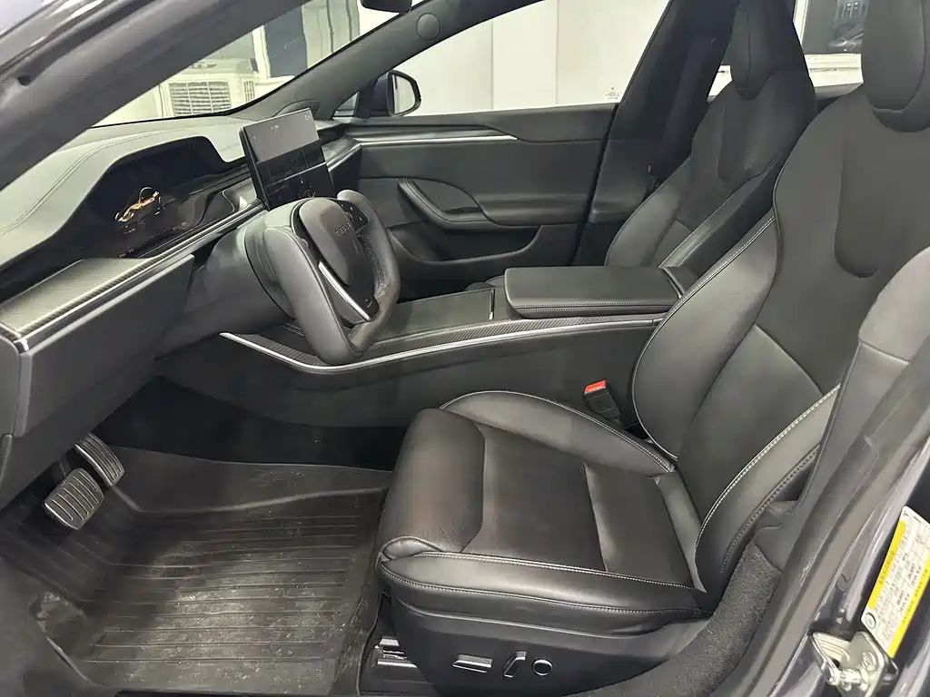 Tesla Model S — миниатюра 6