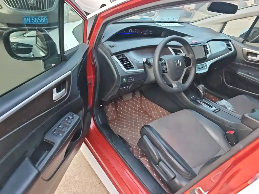 Honda Jade — миниатюра 16
