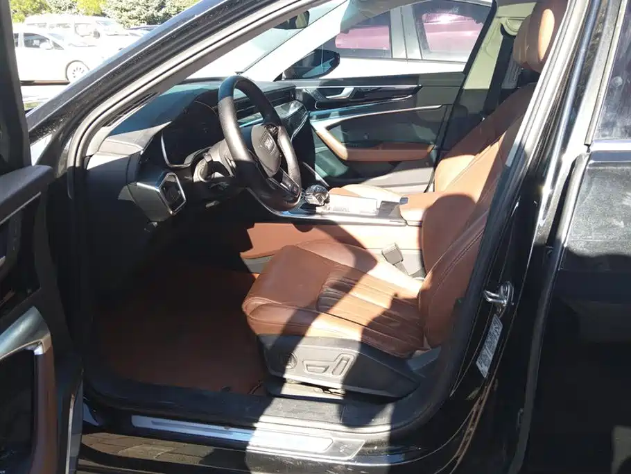 Audi A6L — миниатюра 9