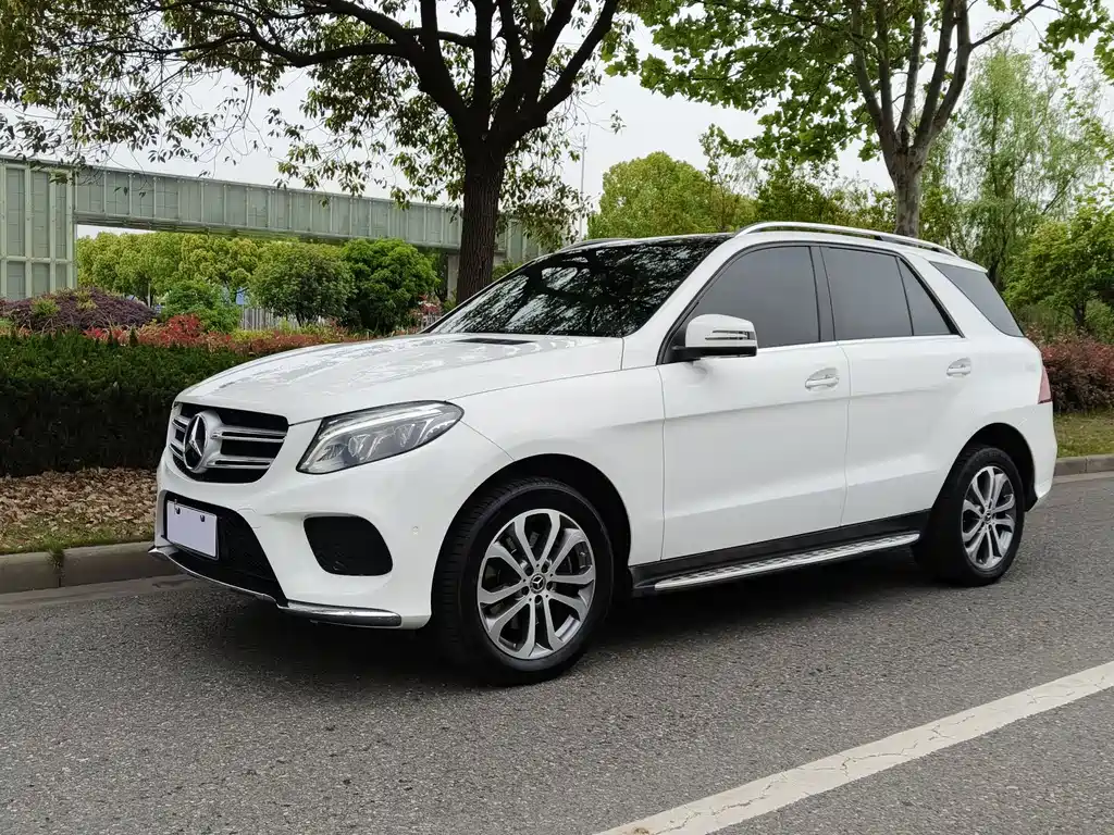 Mercedes-Benz GLE 2018
