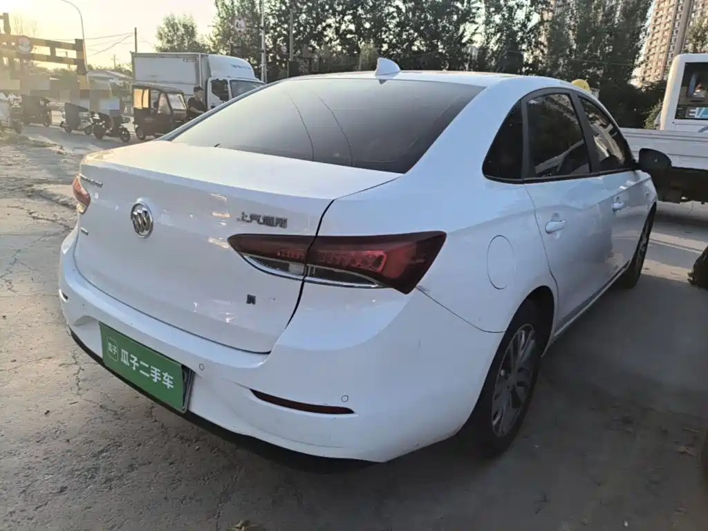 Buick Excelle — миниатюра 7