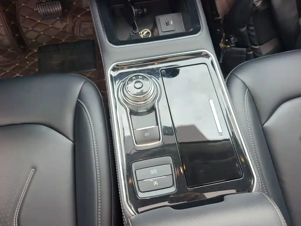 Ford Edge — миниатюра 14