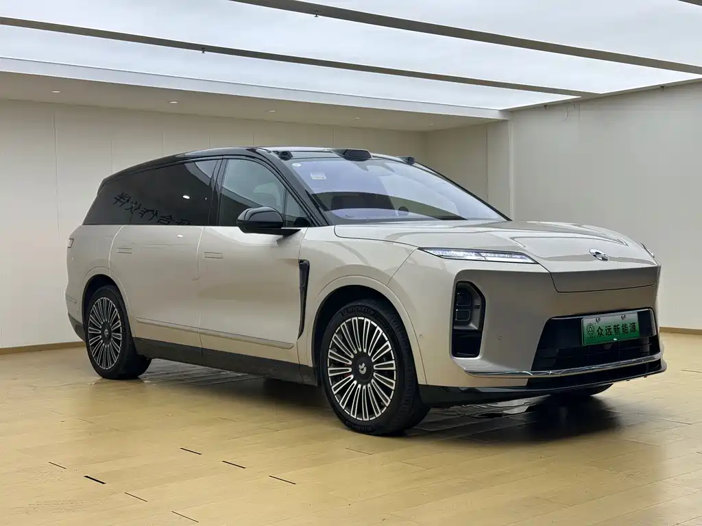 NIO ES8 — миниатюра 3