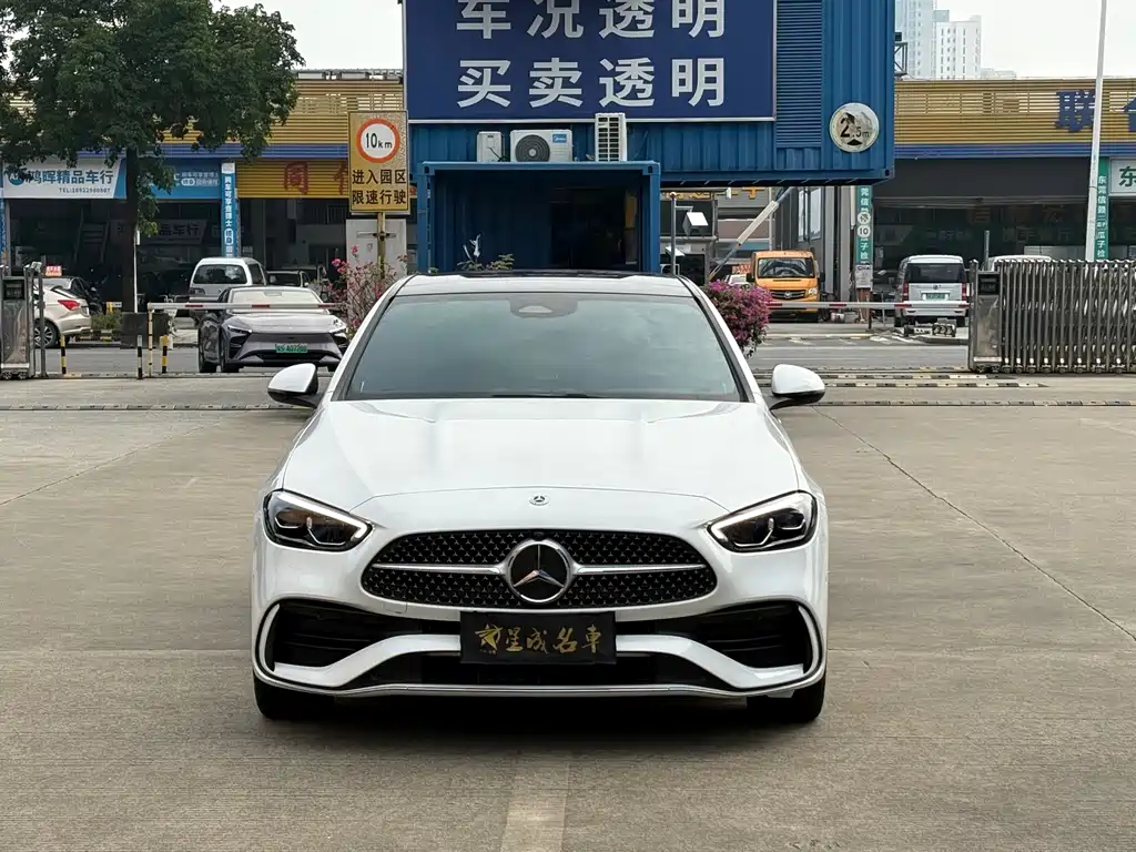 Mercedes-Benz C-Class — миниатюра 2