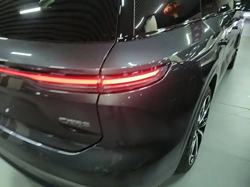 NIO ES8 — миниатюра 8