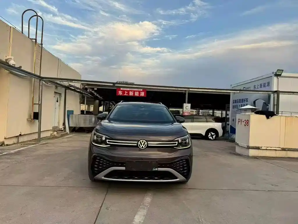 Volkswagen ID.6 Crozz — миниатюра 2