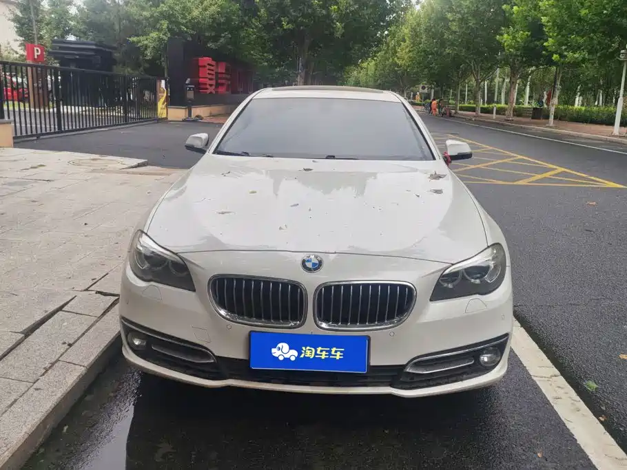 BMW 5 Series — миниатюра 2
