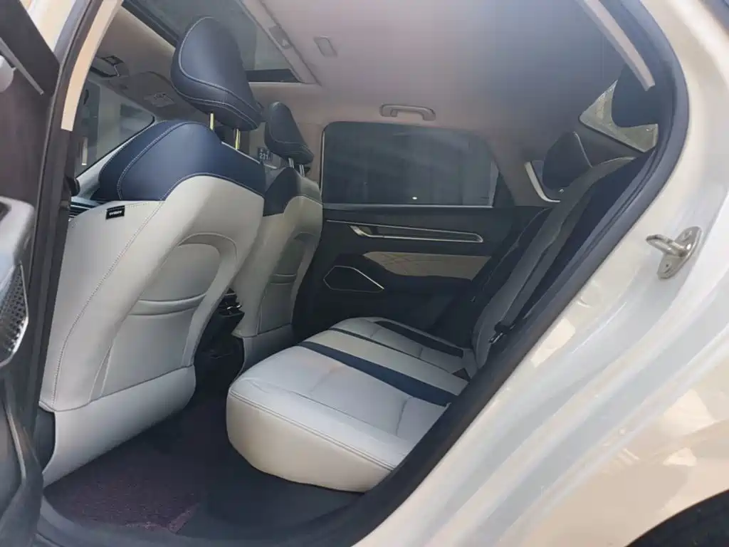 Geely Emgrand — миниатюра 17
