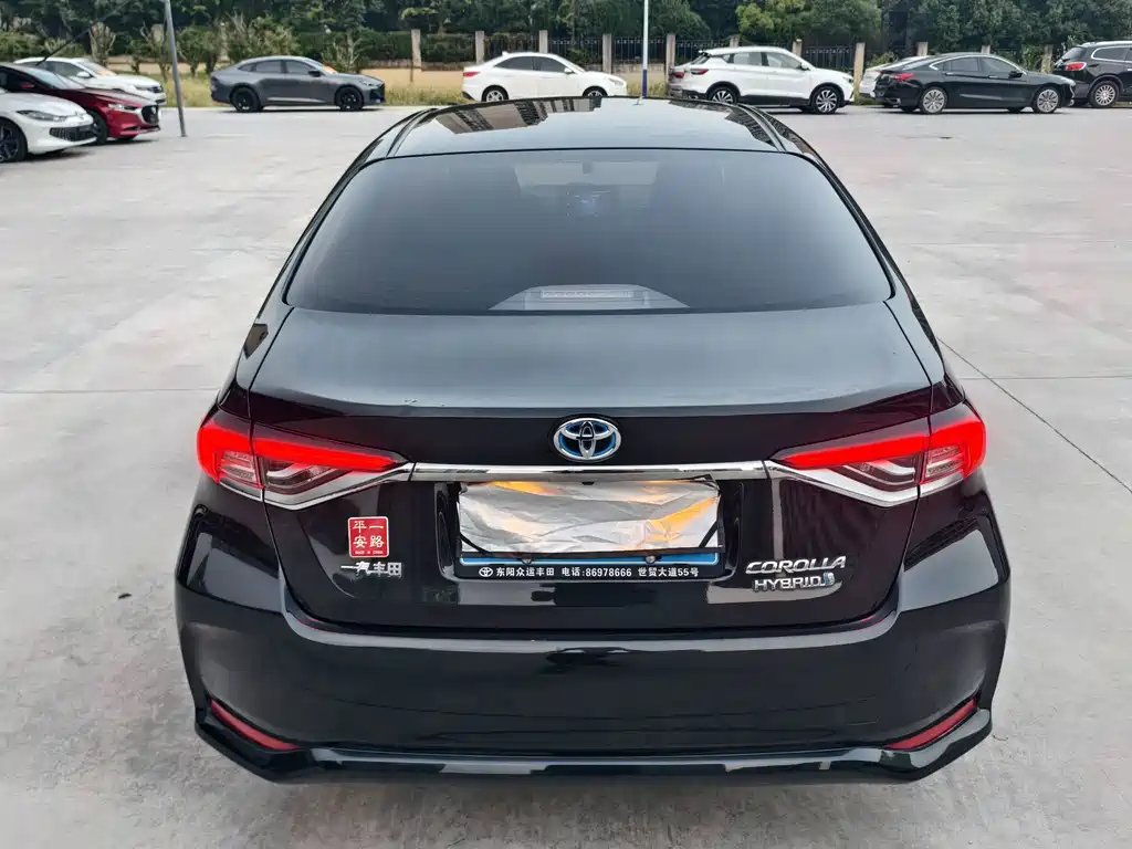Toyota Corolla — миниатюра 4