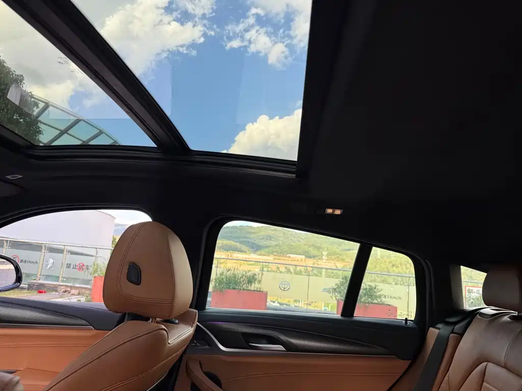 BMW X4 — миниатюра 34