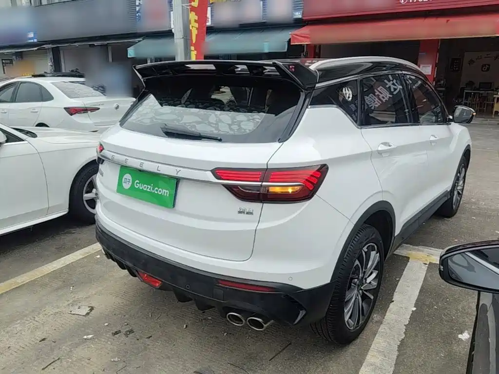 Geely Binyue — миниатюра 7
