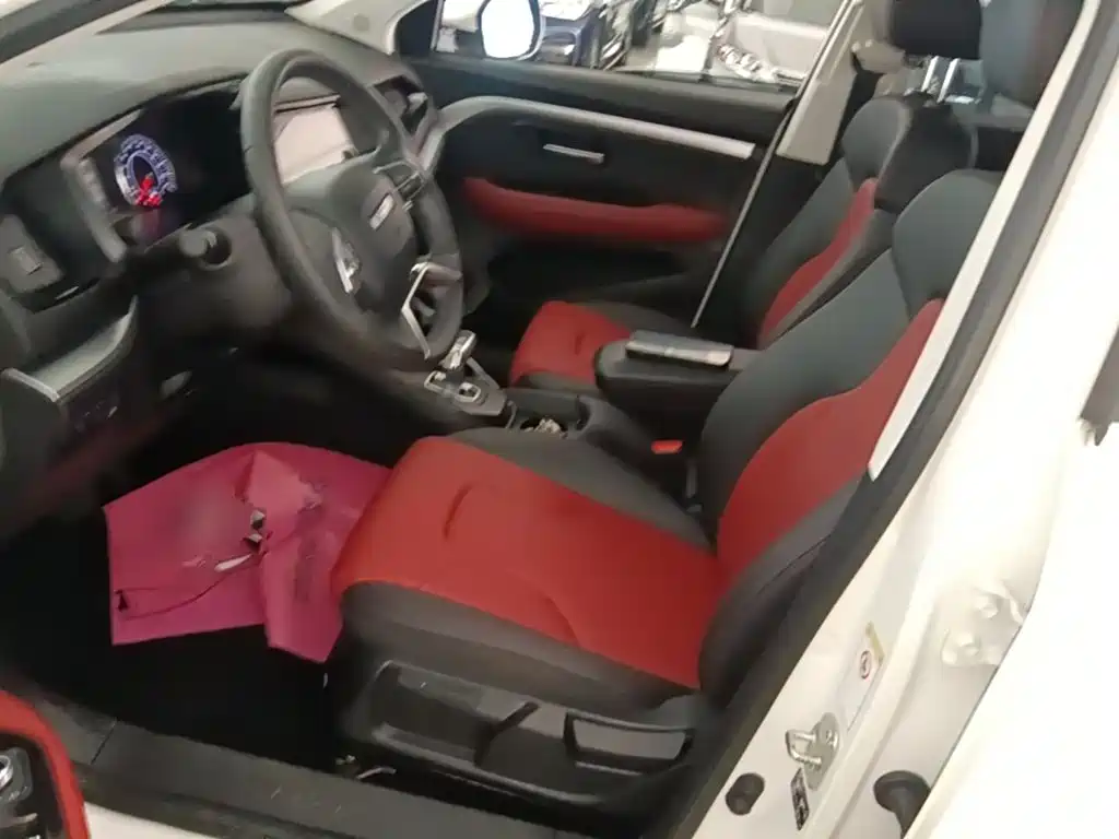 Haval H2s — миниатюра 15