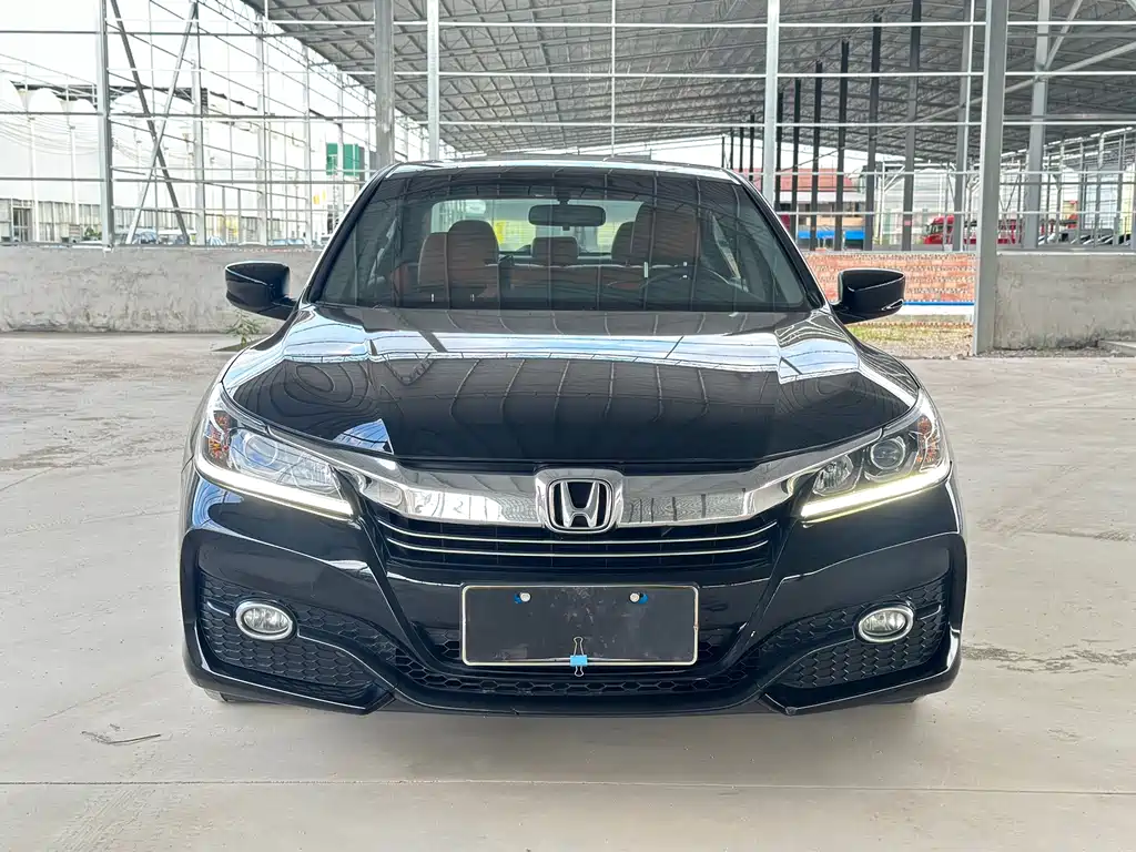 Honda Accord — миниатюра 3