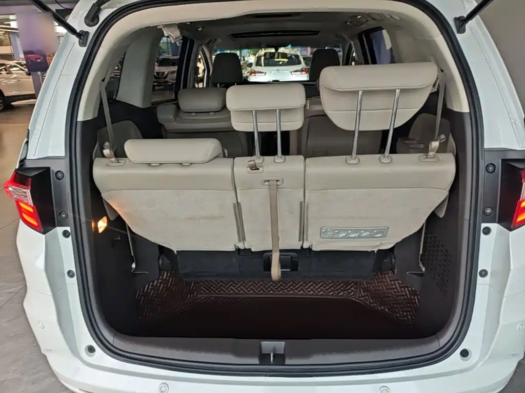Honda Odyssey — миниатюра 19