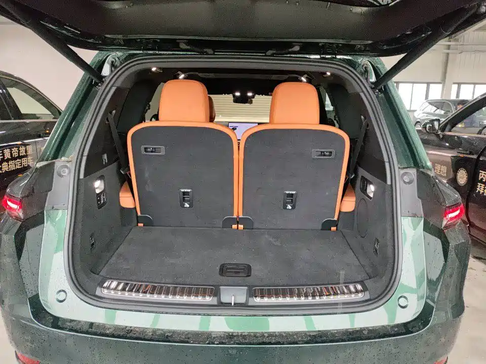 Li Auto Li L9 — миниатюра 9