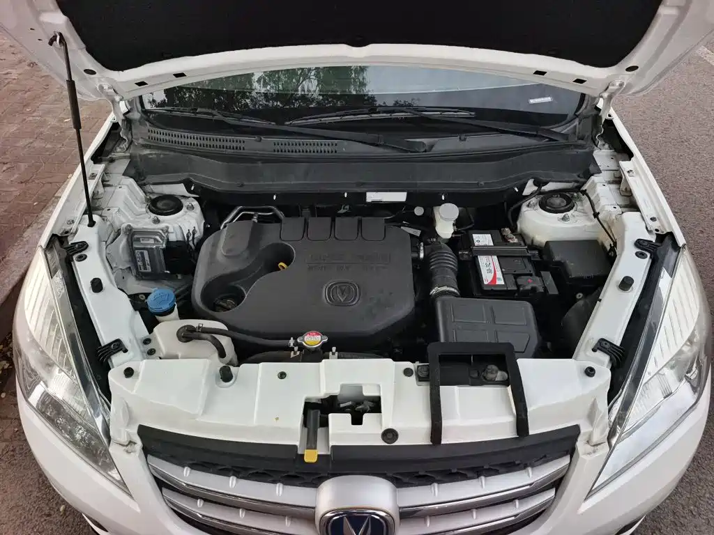 Changan CS35 — миниатюра 4