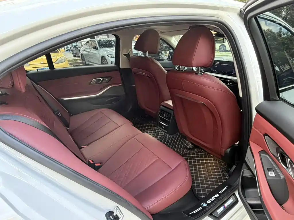 BMW 3 Series — миниатюра 8