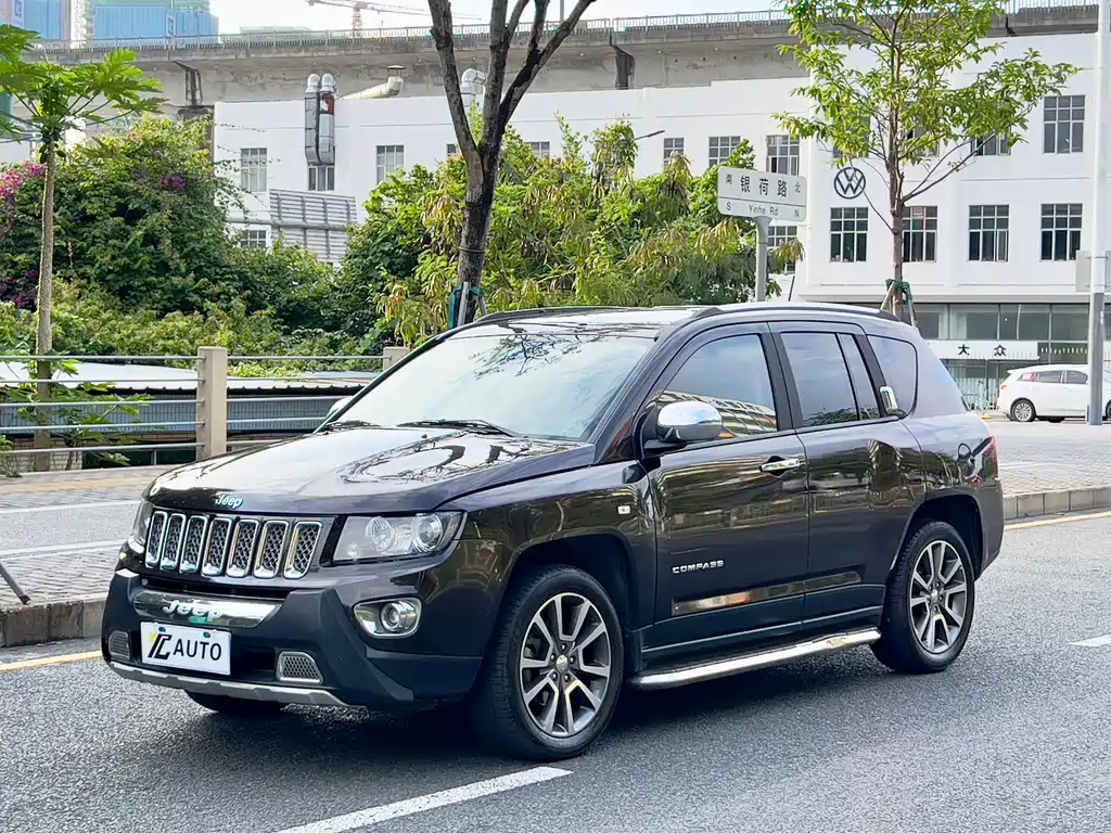 Купить Jeep Compass (Import)