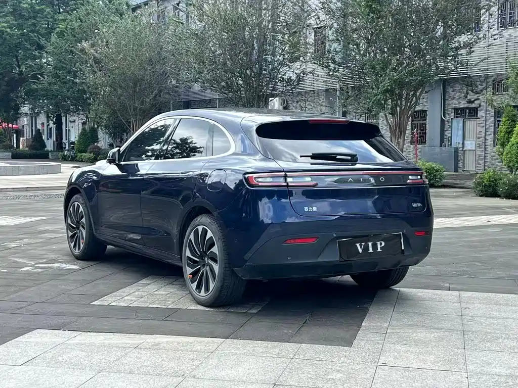 AITO AITO M5 — миниатюра 10