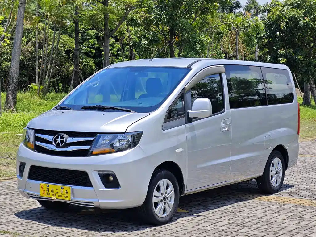 JAC Refine Refine M3 2015