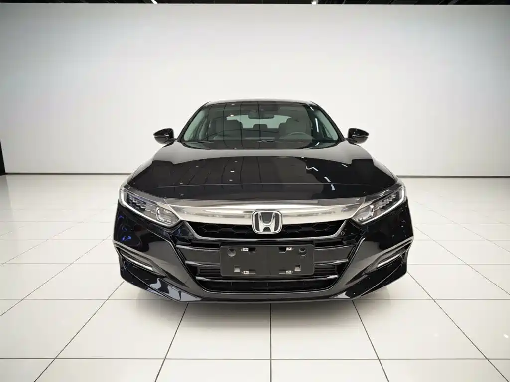 Honda Accord 2018 260TURBO Elite VI