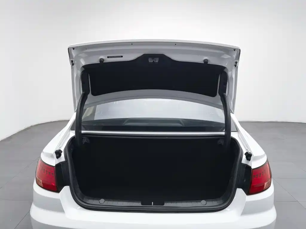 Geely Emgrand GL — миниатюра 16
