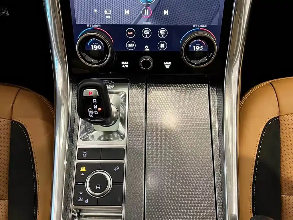 Land Rover Sport — миниатюра 14