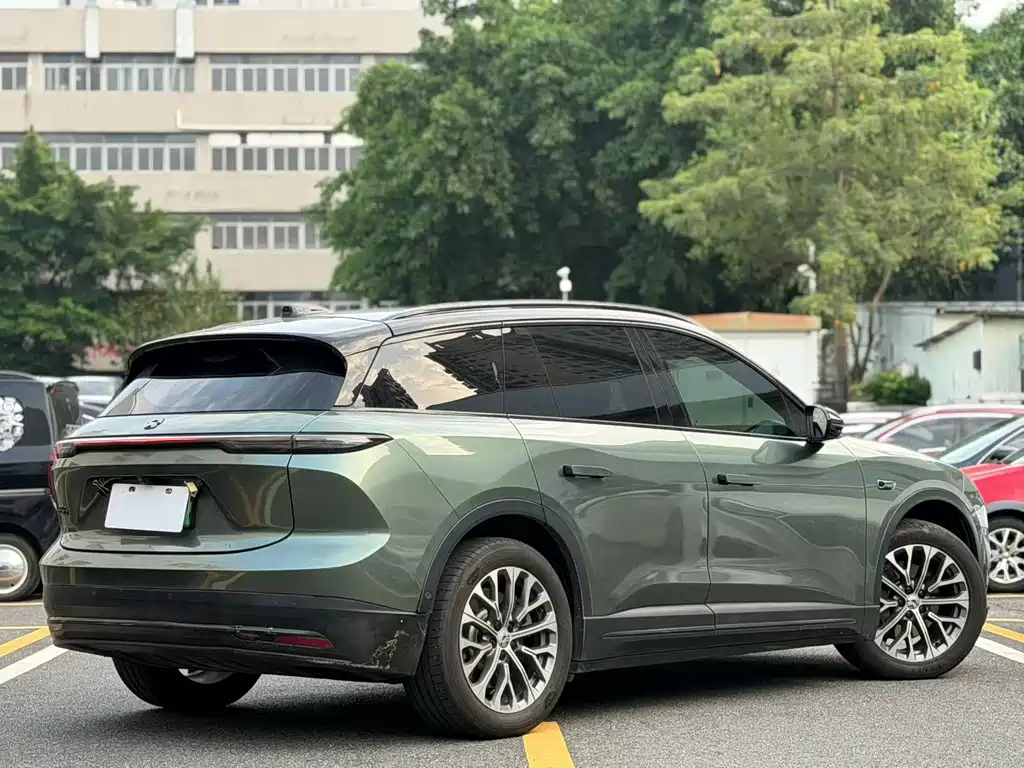 NIO ES6 — миниатюра 12