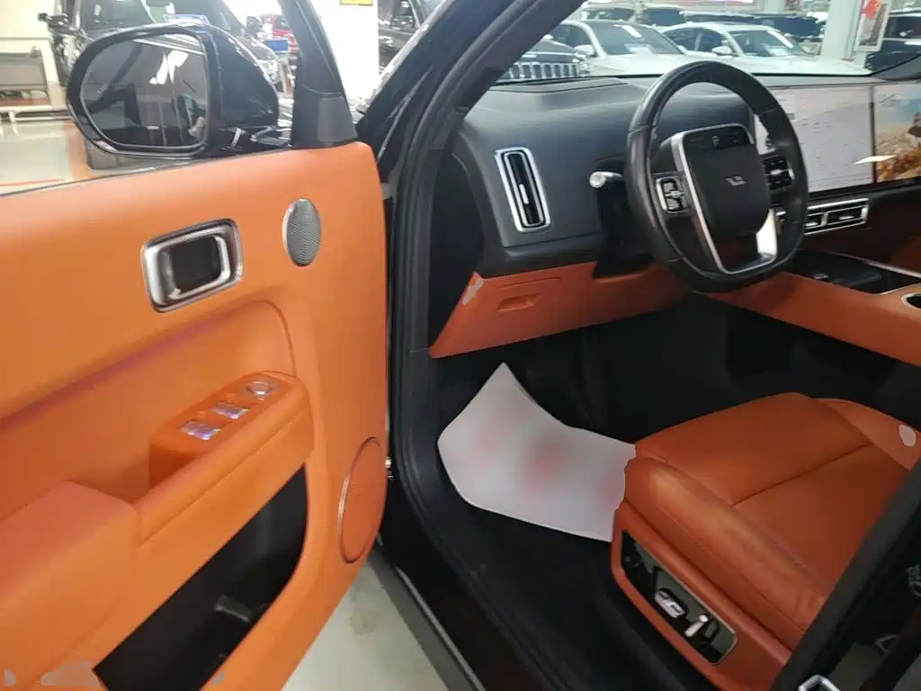 Li Auto Li L8 — миниатюра 16