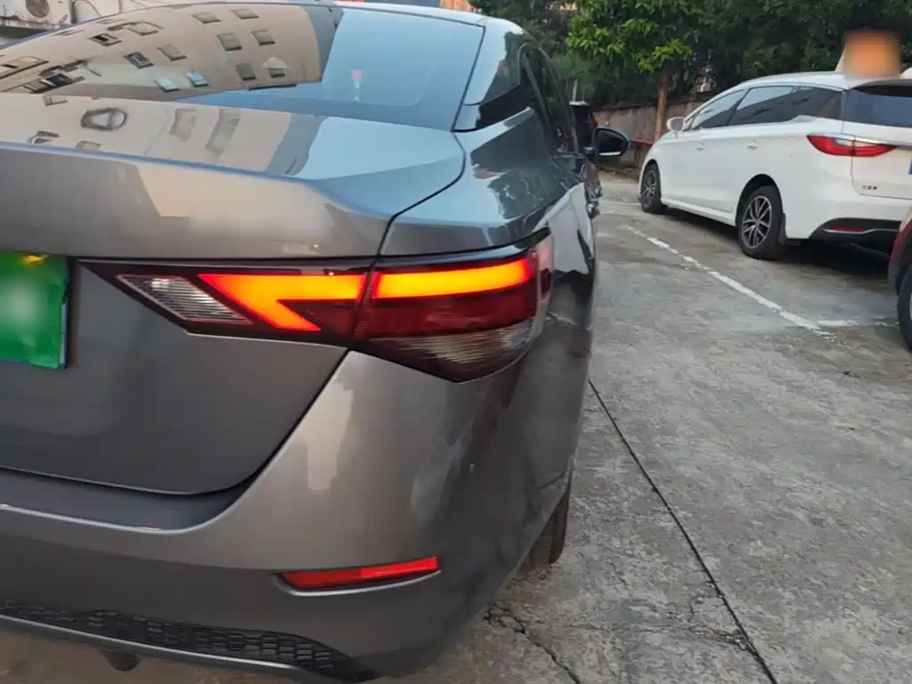 Nissan Sylphy — миниатюра 8