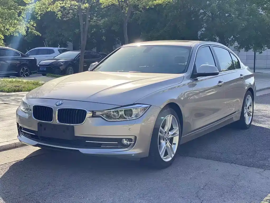BMW 3 Series 2013
