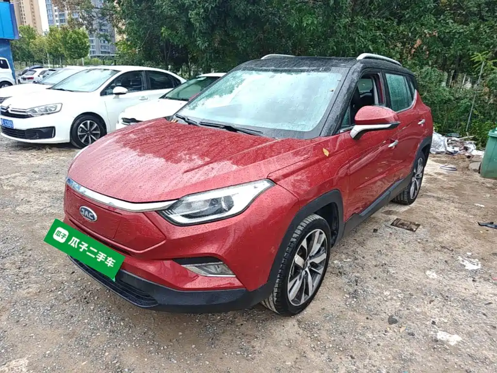 JAC JAC iEVS4 — миниатюра 2