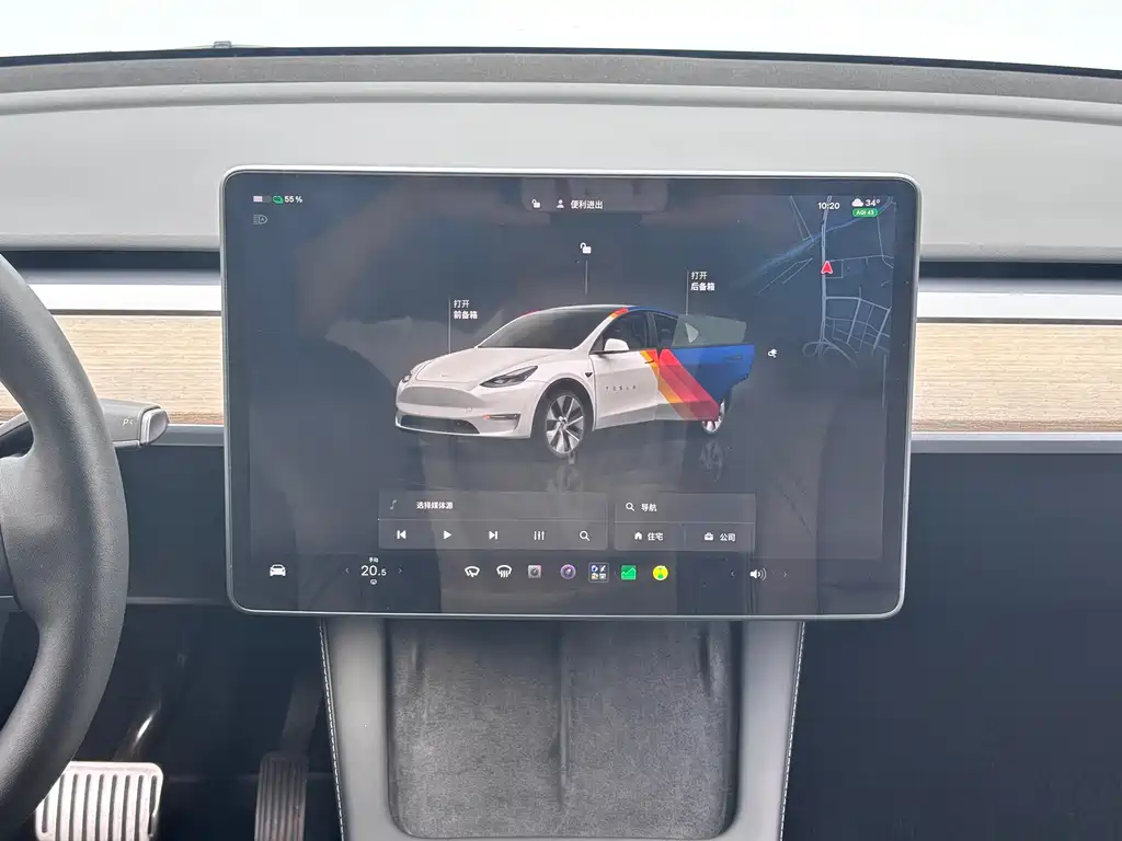 Tesla Model Y — миниатюра 16