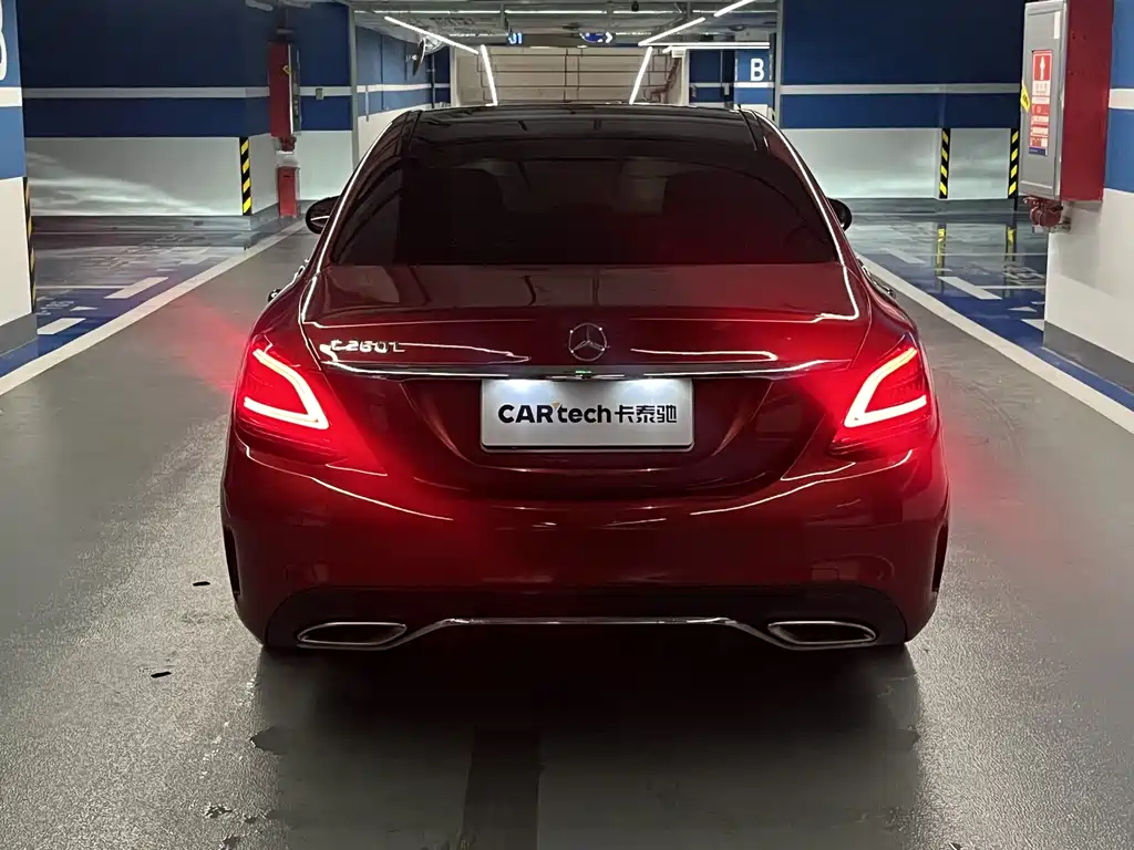 Mercedes-Benz C-Class — миниатюра 5