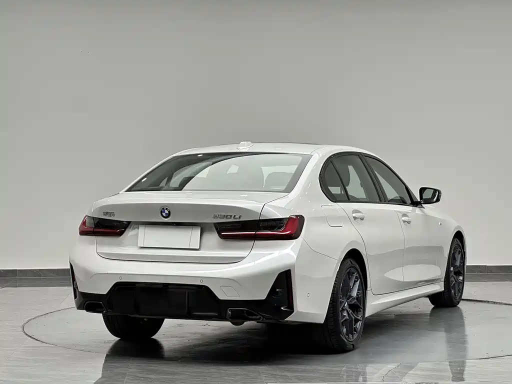 BMW 3 Series 3 2025 330Li M Sport