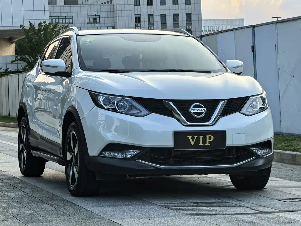 Nissan Qashqai — миниатюра 3