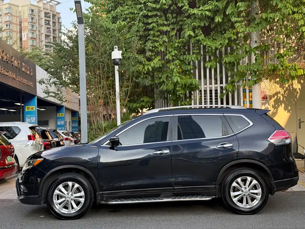 Nissan X-Trail — миниатюра 4