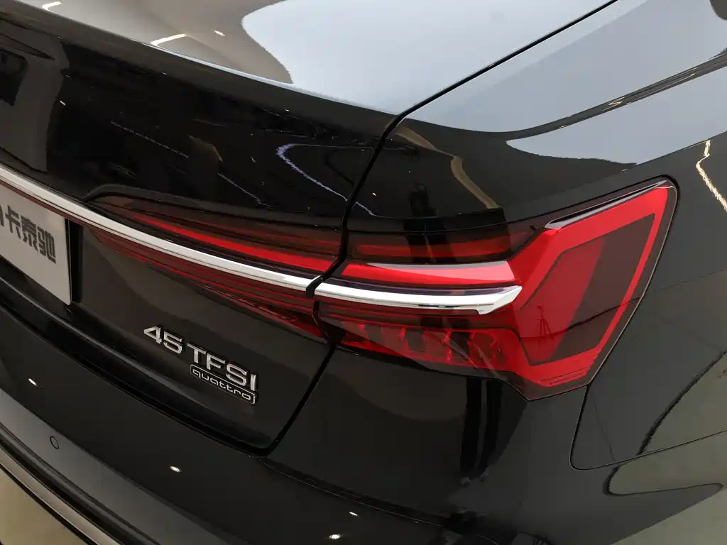 Audi A6L — миниатюра 6