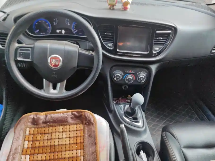 Fiat Viaggio — миниатюра 12