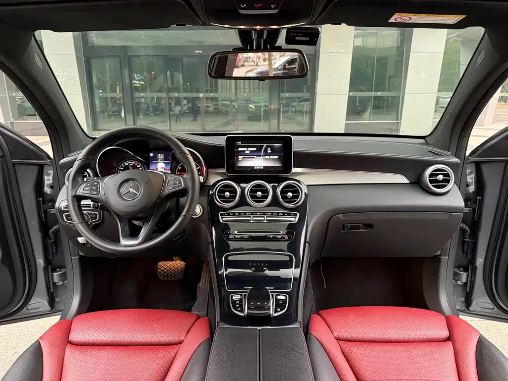 Mercedes-Benz GLC Coupe — миниатюра 12