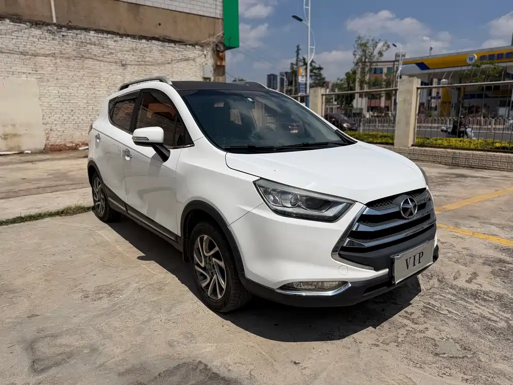 JAC S3 2016 1.5L MT Luxury