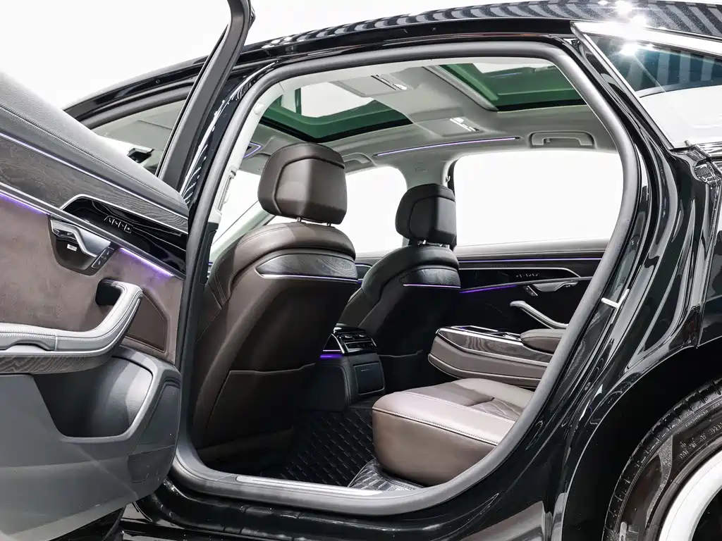 Audi A8 — миниатюра 21