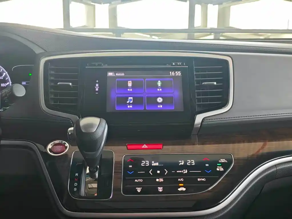 Honda Odyssey — миниатюра 17