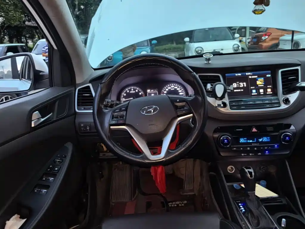 Hyundai Tucson — миниатюра 11