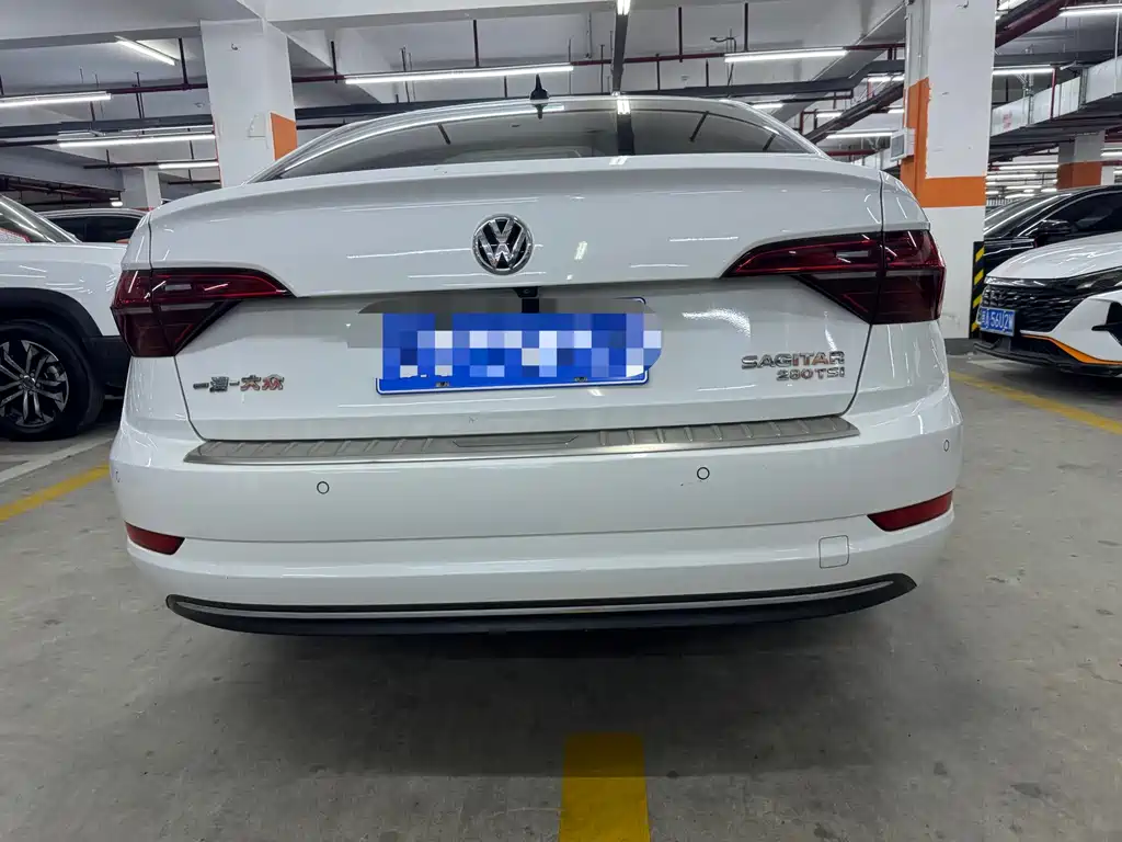 Volkswagen Sagitar 2021 280TSI DSG 30
