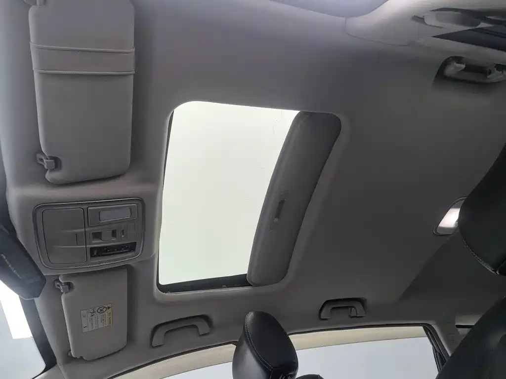 Geely Vision X6 — миниатюра 14