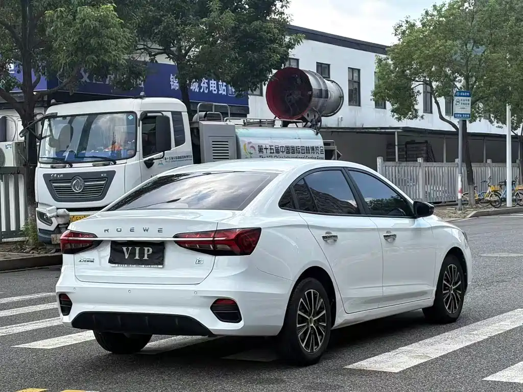 Roewe i5 — миниатюра 15