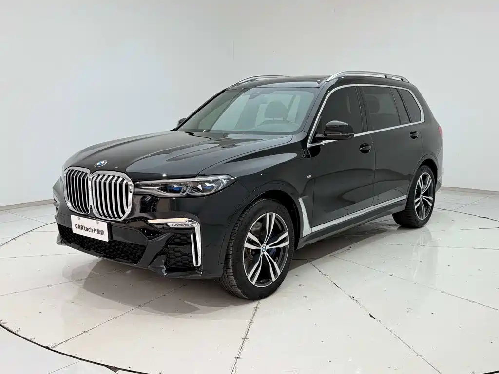 BMW X7 — миниатюра 21