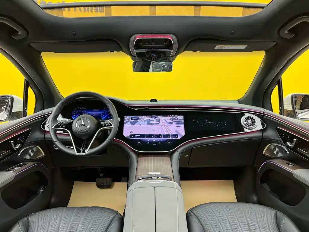 Mercedes-Benz EQS SUV — миниатюра 34